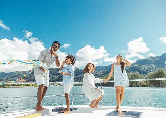 Akula Catamaran - N4 Charters Seychelles *