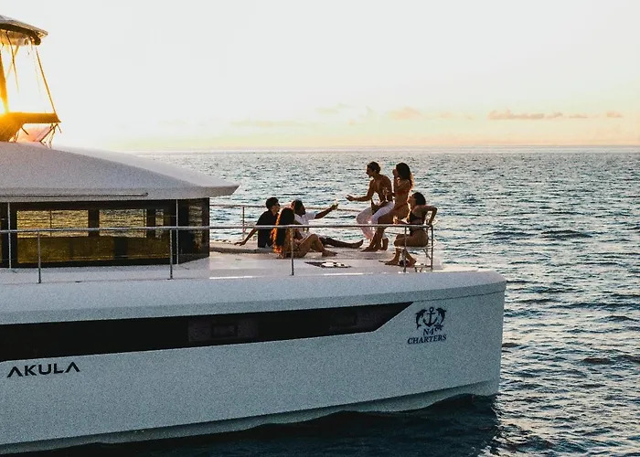 Botel Akula Catamaran - N4 Charters Seychelles